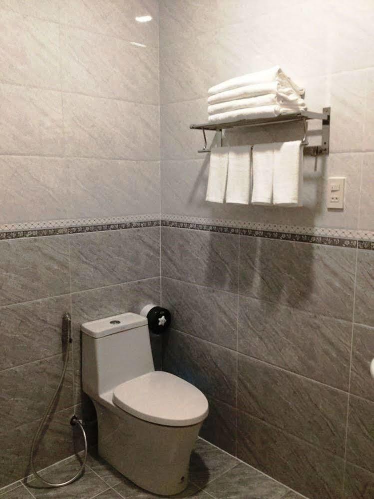 Duong Dong  Jiny Tran Hotel מראה חיצוני תמונה